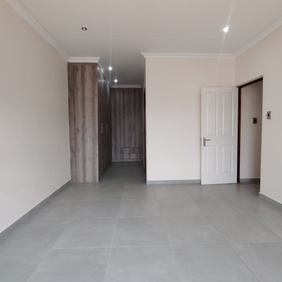 4 Bedroom Property for Sale in Mandela View Free State